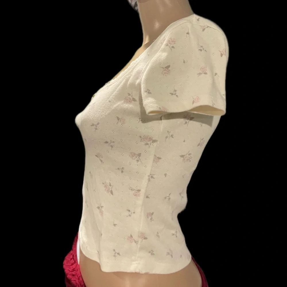 Pink Rose Cream Lace Top - Picture 2 of 4